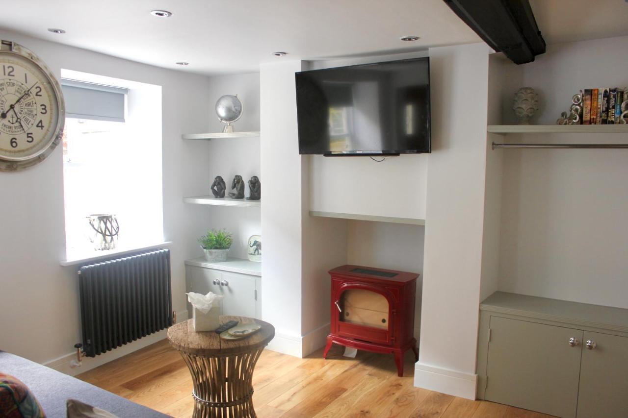 1 The Cottage, Studio Apartment, Ye Olde Barn Apartments 斯坦福德 外观 照片